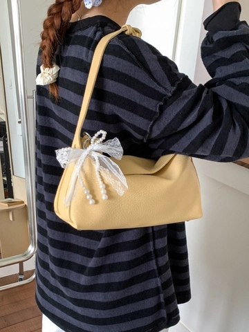 Vintage Lychee Pattern PU Leather Baguette Bag For Women Sweet Shoulder Bag With Lace Bow And Artificial Pearl Pendant