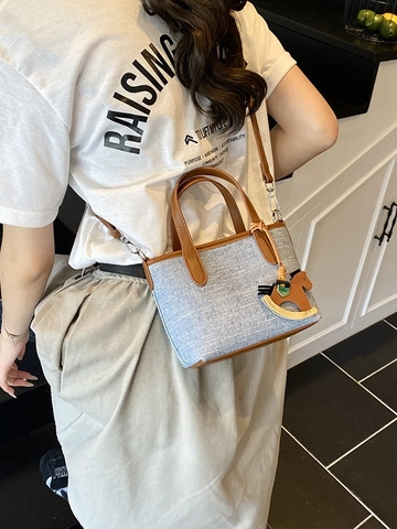 Bolso de Cubo de PU Patchwork Retro para Mujer Moda Bloque de Color Bolso de Mano Casual de Hombro con Colgante de Caballito