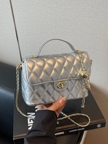 Women Luxury PU Quilted Crossbody Bag With Golden Chain Strap Handle Small Square Lingge Pattern Lock Daily Shoulder Bag