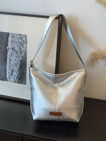 Bolso Bombonera Minimalista para Mujer en Cuero PU Plata Metalizado Blanco Crema Bandouliera Plisado Costuras Bolso