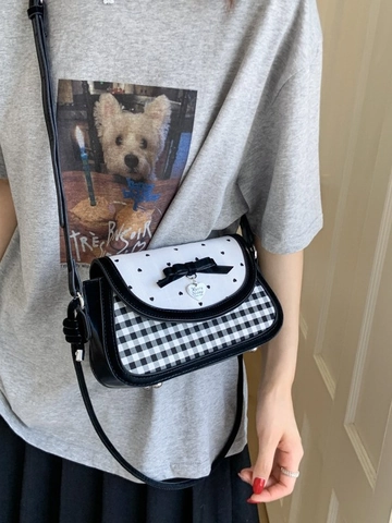 Sweet Retro Women PU Leather Crossbody Bag Heart Pattern Plaid Stitching Shoulder Bag With Bow Heart Pendant Casual Daily Bag