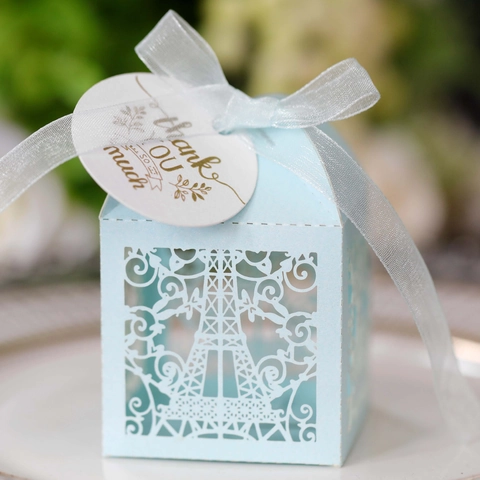 Scatola di Bomboniere in Carta a Forma di Torre Eiffel Intagliata al Laser per Matrimoni e Feste Con Nastro e Etichetta