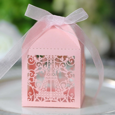 Scatola di Caramelle Bomboniera Matrimonio Torre Eiffel Tagliata al Laser Con Nastro Scatola Regalo in Carta Perlata Traforata