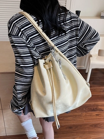 Women Large Capacity PU Leather Bucket Bag Drawstring Closure Shoulder Crossbody Handbag With Metal Heart Pendant Top Handle