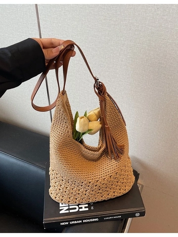 Handgefertigte Gewebte Polyester Umhängetasche Damen Böhmische Häkelarbeit Strand Crossbody Quaste Khaki Off-white Sommer