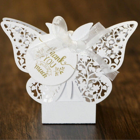 White Butterfly Laser Cut Hollow Candy Box With Satin Ribbon And Thank You Tag For Wedding Party Favor Chocolate Gift Box