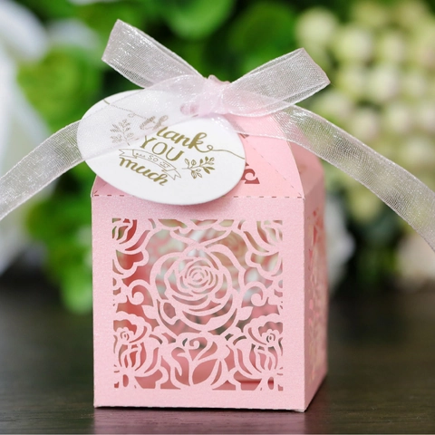 Laserschnitt Rose Hohl Geschenkboxen Mit Band Und Danke Tags Für Hochzeit Party Süßigkeiten Schokolade Papierbox