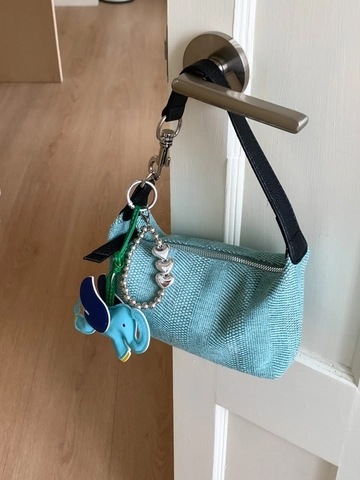 Women Fashion Woven Underarm Bag Minimalist Korean Style Crossbody Handbag Elephant Charm Solid Color Dumpling Bag Daily Purse