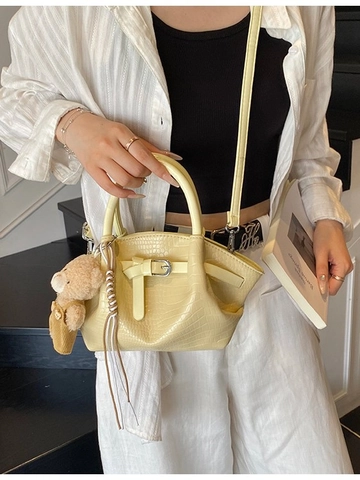 Women Fashion Crocodile Pattern Bucket Bag Large Capacity PU Leather Crossbody Bag With Teddy Bear Charm Handbag For Summer