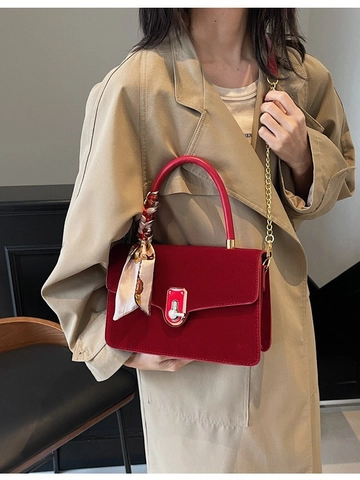 Elegant Red Flannel Handbag For Women Vintage Wedding Bridal Crossbody Bag With Satin Scarf Decor Gold Metal Chain Strap Purse