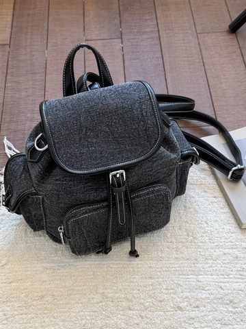 Women Vintage Denim Backpack Large Capacity Drawstring Flap School Bag With PU Leather Trim Contrast Stitching Travel Daypack
