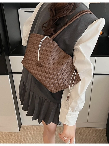 Large Capacity Woven PU Leather Tote Bag For Women Summer New Shoulder Underarm Sub-Mother Bag Commuting Basket Bag