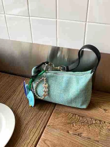 Borsa da Ascella Intrecciata da Donna Elegante Borsa a Tracolla Minimalista in Tinta Unita Con Simpatico Ciondolo a Elefante Borsa Casual Estiva