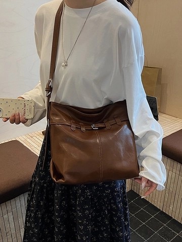 Vintage PU Leather Large Capacity Shoulder Bag For Women Fashion Hobo Tote Underarm Bag Belt Buckle Decor Solid Color Purse