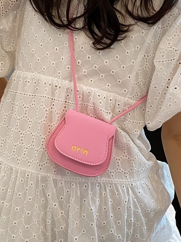 Damen Mini Satteltasche Umhängetasche PU Leder Vintage Buchstabendruck Schultertasche Einfache Tägliche Kleine Geldbörse Handtasche