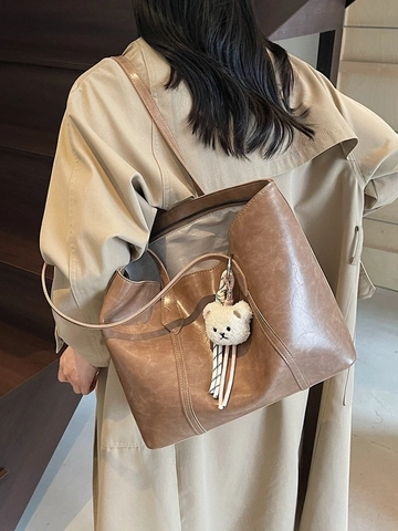 Large Capacity PU Leather Tote Bag Minimalist Vintage Style Shoulder Bag With Plush Bear Pendant Commuting Office Bag