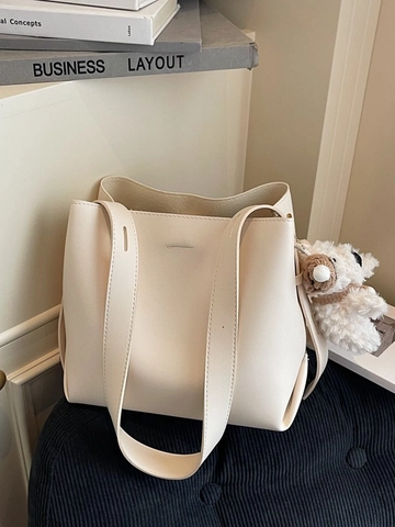 Women PU Leather Bucket Bag Minimalist Large Capacity Shoulder Bag With Plush Charm Commuting Crossbody Bag Fashion Handbag