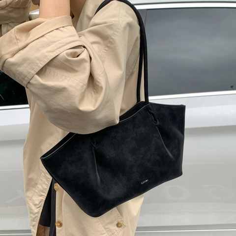 Minimalistische Grote Capaciteit PU Leren Tote Bag Voor Dames Frosted Textuur Geknoopte Schoudertas Veelzijdige Handtas
