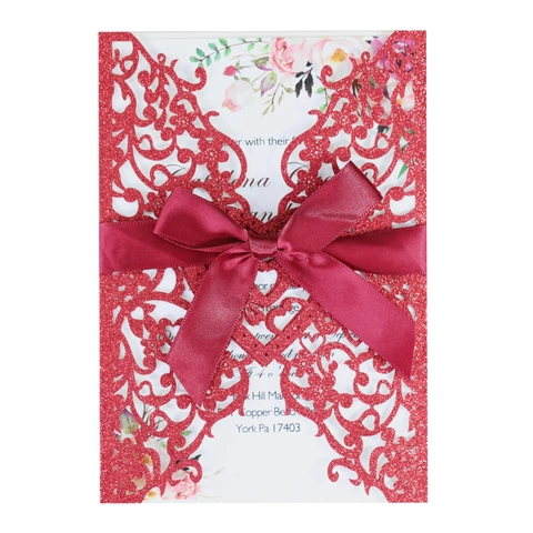 Eleganti Biglietti d'Invito per Matrimonio Taglio Laser Carta Glitterata Cuore Cavo Design Floreale per Festa di Fidanzamento