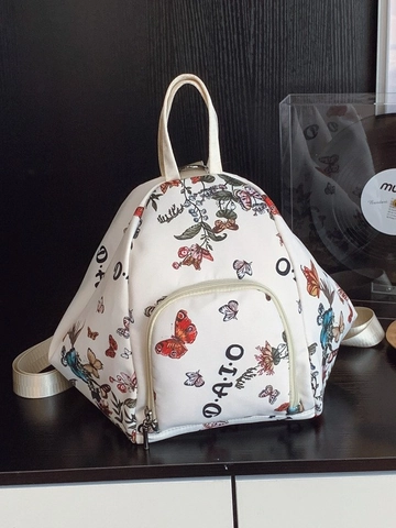 Zaino da Donna alla Moda con Stampa Floreale e Farfalle Leggero Borsa a Tracolla Casual per Viaggi con Design a Lettere