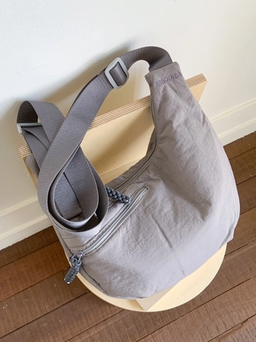 Women Lightweight Nylon Half Moon Crossbody Bag Large Capacity Hobo Shoulder Bag Casual Travel Dumpling Bag Adjustable Strap
