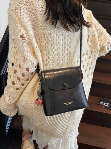 Vintage Women PU Leather Small Square Crossbody Bag Minimalist High-End Shoulder Bag With Braided Strap And Plaid Charm