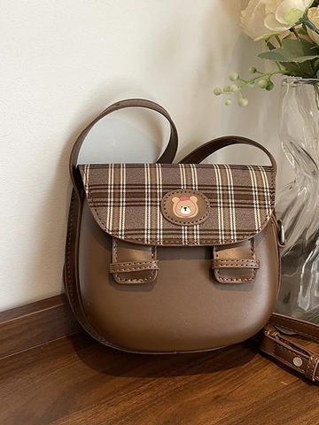 Damen Retro Satteltasche Gitter Klappe PU Leder Umhängetasche Handy Tasche Süße Bär Abzeichen Handtasche Kleine Schultertasche