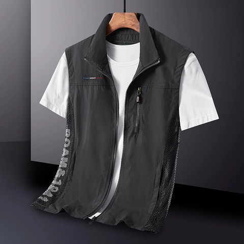 Men Outdoor Fishing Vest Breathable Mesh Multi Pocket Waistcoat For Travel Photography Casual Quick Dry Gilet Top