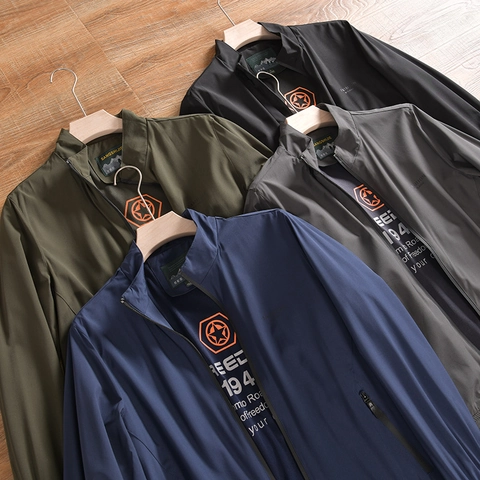 Herren Leichtgewicht Nylon Jacke Mit Stehkragen Winddicht Casual Outdoor Reißverschluss Mantel Rippbündchen Dünn Atmungsaktiv Windjacke
