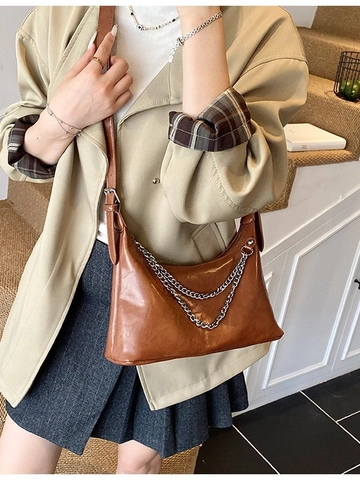 Women Fashion PU Leather Hobo Bag Large Capacity Shoulder Bag With Silver Metal Chain Dumpling Crossbody Bag For Daily Commute