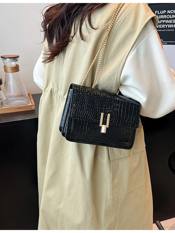 Sac Bandoulière Élégant pour Femmes Motif Crocodile avec Chaîne Petit Sac Carré en Cuir PU avec Serrure Métallique Dorée