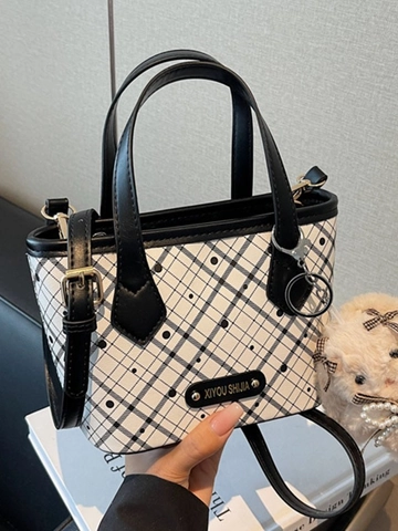 Karo Muster PU Leder Kleine Tote Bag Für Damen Vintage Kontrastfarbe Umhängetasche Mit Plüsch Anhänger Pendeln Handtasche