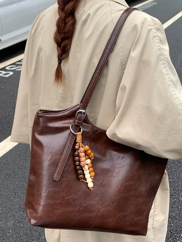 Retro Large Capacity PU Leather Tote Bag For Women Vintage Shoulder Bag With Wood Bead Pendant Commuter Fashion Handbag