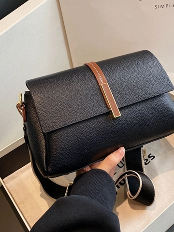 Women Litchi Pattern PU Leather Small Square Crossbody Bag With Wide Strap Gold Hardware Flip Lock Shoulder Bag Fashion