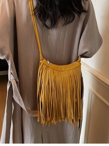 Women PU Leather Fringe Tassel Bucket Bag Bohemian Retro Crossbody Shoulder Bag For Daily Travel Fashion Handbag Gift