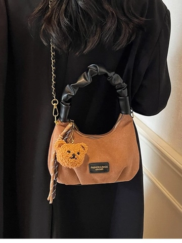 Borsa Hobo da Donna in Vintage Scamosciato Artificiale Pelle PU Manico Arricciato Borsa a Tracolla Con Ciondolo a Orsetto