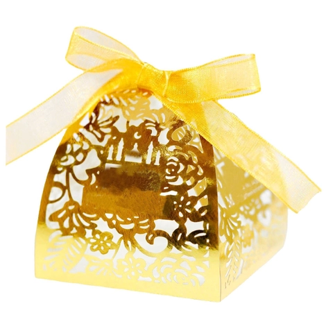 Laser Cut Hollow Rose Flower Wedding Candy Box Pearl Paper Gift Box With Ribbon For Chocolate Party Favor Packaging