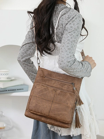 Sac Bandoulière Tendance en Cuir PU Petit Sac Carré pour Femme Avec Glands et Sangle Ethnique Sac à Épaule Mode Multi Zip