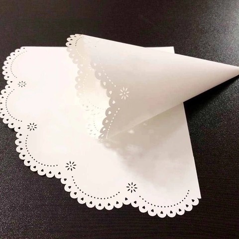 White Laser Cut Lace Wedding Confetti Cones Paper Petal Toss Cones For Marriage Ceremony Party Decoration Elegant Cardboard