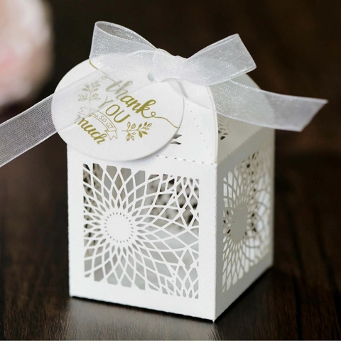 Laser Geschnittene Hohl Sonnenblume Gastgeschenkbox Perlmuttpapier Geschenkbox Mit Schleife Für Hochzeit Party Süßigkeiten Box