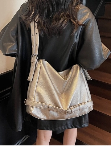 Sac Fourre-tout en Cuir PU Grande Capacité pour Femmes Texture Litchi Sac à Épaule Mode Navettage Oeillets Métalliques