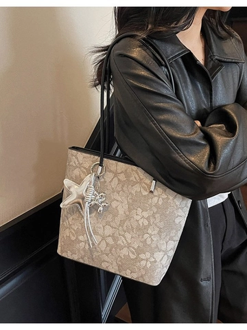 Large Capacity Printed Floral Tote Bag For Women High-End PU Leather Commuter Shoulder Bag With Star Pendant Lazy Style Travel Handbag