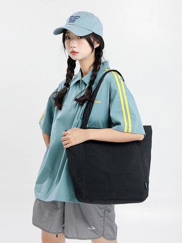 Große Kapazität Falten Nylon Tragetasche Für Damen Casual Leichte Umhängetasche Für Schule Arbeit Minimalistische Einkaufstasche