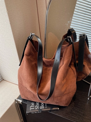 Women Large Capacity Tote Bag Retro Frosted PU Leather Shoulder Crossbody Bag Minimalist Commute Hobo Bag Solid Color Bag