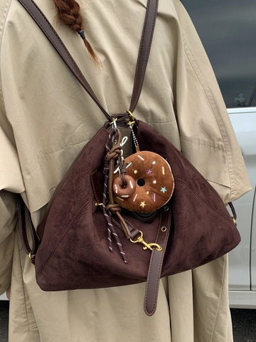 Sac à Dos Femme en Cuir PU Mat Grande Capacité Vintage Sac de Navetteur Rétro Avec Pendentif Beignet en Peluche Sac à Épaule