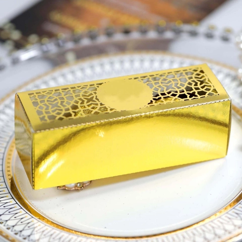 Europäische Lasergeschnittene Spiegel Perlmuttpapier Süßigkeitenbox Elegante Hohlblumen Geschenkbox Für Hochzeitsbankett Party Favors Schokoladenbox