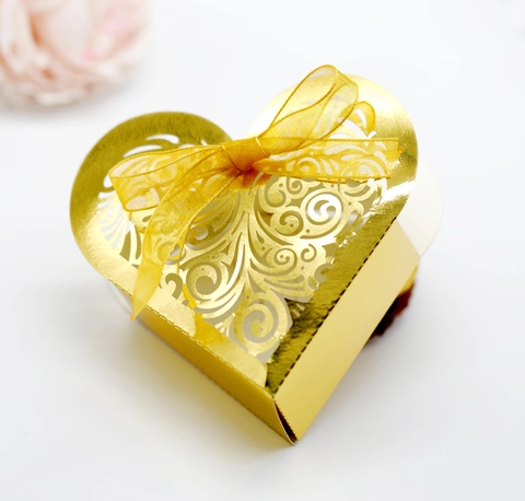 Herz Laser Geschnitten Süßigkeitenbox Perlmuttpapier Geschenkboxen Für Hochzeit Party Valentinstag DIY Falten Hohl Band Box