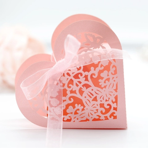 Herzform Laserschnitt Hochzeit Gastgeschenk Bonbonschachteln Mit Bändern Perlpapier Hohl Geschenkboxen Valentinstag Party Deko