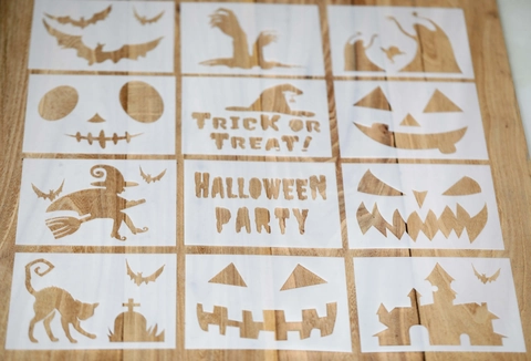 Stencil per Pittura in PET di Halloween Zucche Castello Strega Pipistrello Fantasma Modelli Intagliati per Decorazione Disegno Fai-da-te