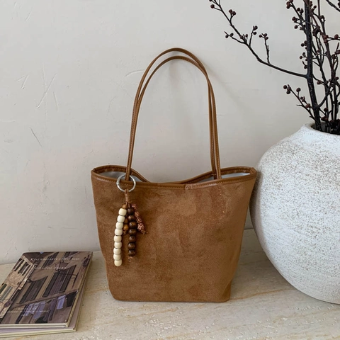 Women Vintage PU Leather Tote Bag And Inner Bag Suede Feel Large Capacity Shoulder Bag Beaded Pendant Retro Commute Handbag